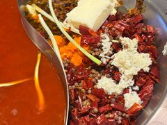 -沸炉重庆老火锅(军事博物馆店)