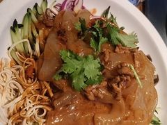 -山里屯铁锅炖·东北菜(康桥店)