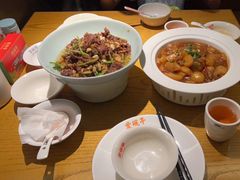 -爱碗亭·鲜炒湖南菜(壹城中心店)