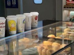 -星巴克(浦东机场T2到达店)