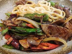 -醉牛腩·面小馆