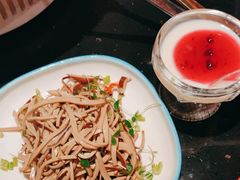 -山城外·非遗酸菜鱼(盛龙广场店)