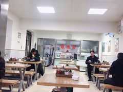 大堂-老四烧饼铺(丽源路店)