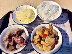 -毛家饭店(长沙南站店)