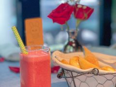 -弦月窗LUNETTE BY AMANDA(复兴路店)