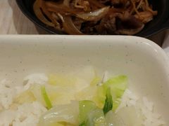 -南城香·饭香串香馄饨香(青年路店)