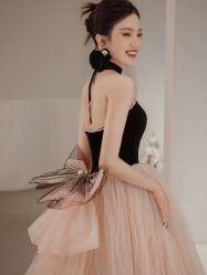 -艾米丽婚纱礼服