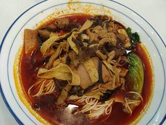-程胖娃重庆小面(嘉禾金铂店)