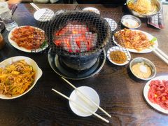 -韩风烤牛肉冷面店