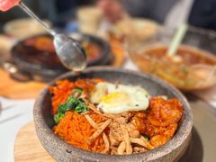 辣白菜五花肉石锅拌饭-七八冷面·延边朝鲜族美食(圣熙八号店)