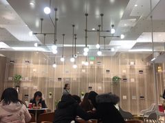 大堂-奈雪的茶(市百一店)