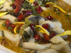 金汤酸菜鱼-绿茶餐厅(成都大悦城店)