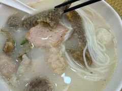 -正宗潮州鱼蛋粉(长寿西路店)