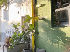 -ADO KAFE(大学城店)