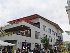 -NIKE上海青浦换季优惠店