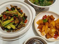 -天龙宝严素食馆(大兴善寺店)
