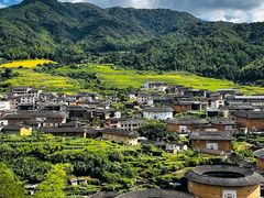 -初溪土楼群