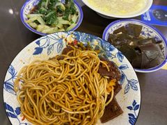 青菜-李记热干面· 襄阳牛肉面