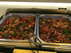 -怡人怡口牛排海鲜自助(飞龙大厦店)