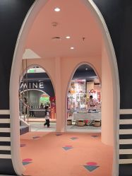 -奈尔宝家庭中心·亲子餐厅(鄞州万达店)