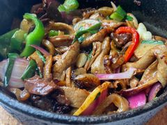 广州牛杂煲-小粤楼(万辉广场店)
