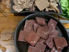 -乡土黄·鲜牛肉火锅·小龙虾(兴业街店)