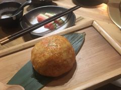 飞鱼籽墨鱼滑-湊湊火锅·茶憩(杭州湖滨银泰in77店)