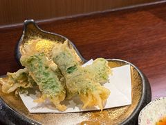 紫苏银鱼卷天妇罗-加奈日本料理