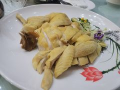 -东豪园林海鲜酒家(南港路辅路店)