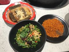 -钢管厂歆瑞源油卤串串香(春熙路太古里店)
