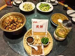 -鲁菜根·泰安菜(万达店)