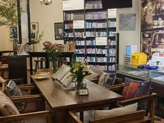 -良友书坊(安徽路店)