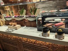 -锦厨国际自助餐厅 · 云端景观 (昆明索菲特大酒店)