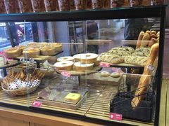 面包甜点陈列柜-味多美蛋糕(三元桥店)