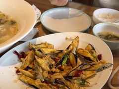 -严记小天府酸菜鱼(西四路店)