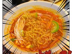 海鲜辛拉面-喜来稀肉(北外滩白玉兰广场店)