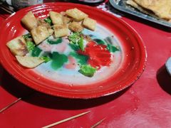 辣子炒馕-大漠奇香馕坑肉