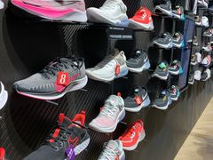 -耐克(恒隆广场店)