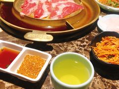 -猪啊牛呀羊啊铜盘烤肉(正大广场店)