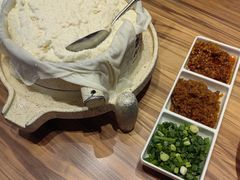 -九转小磨·非遗东北菜(群力店)