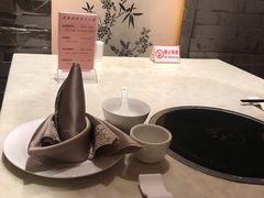 餐具摆设-泓盛花园