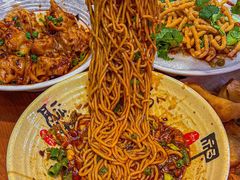 -八一好吃街·高品美食广场