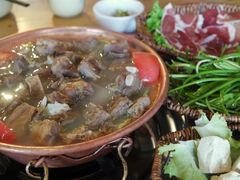 -阿婆情腊排骨火锅(金虹路店)