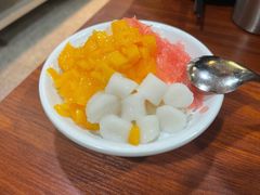 杨枝甘露冰汤团-七串串(无锡总店)
