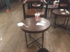 大堂-星巴克(武汉协和医院店)