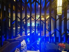 -深圳罗湖东门步行街亚朵X酒店