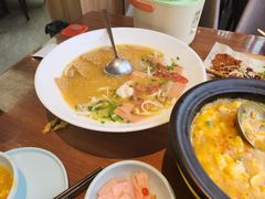 -有红鸡毛店·川菜(建设路店)