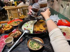 -周小明火锅(黑金冠社区店)