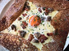 鸡蛋蘑菇熏肉荞麦可丽饼-RAC BAR(安福路店)