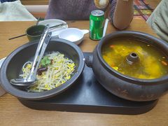 -云海肴·汽锅鸡·云南菜(天山百盛优客店)